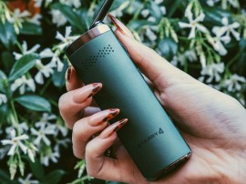 Для кого вапорайзер XMax Starry 4?