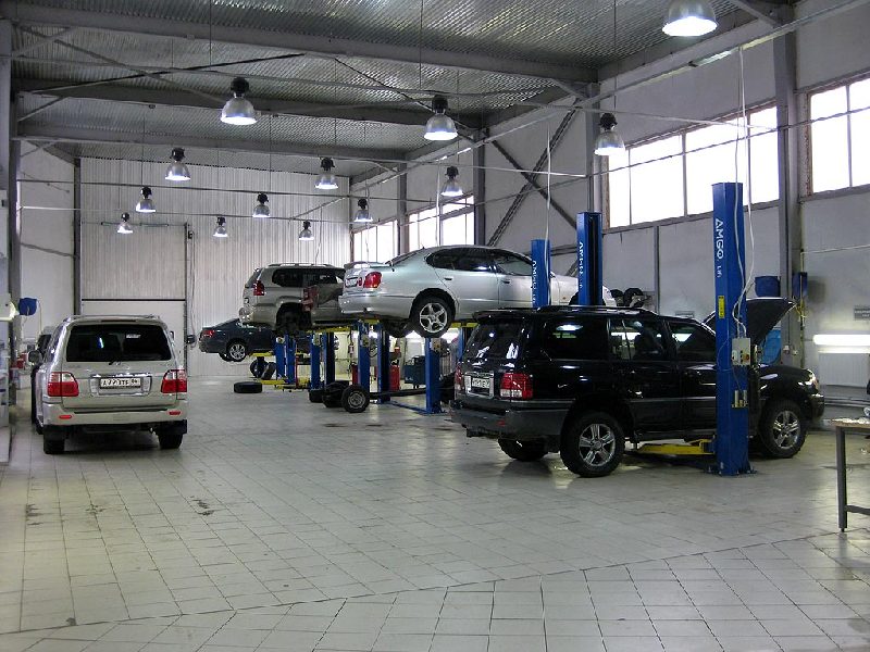 Choosing the Right Specialization for your Auto Repair Shop