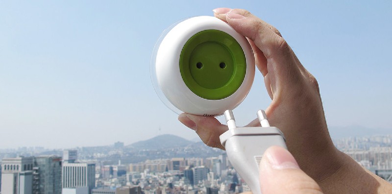 Solar-Powered Outlet