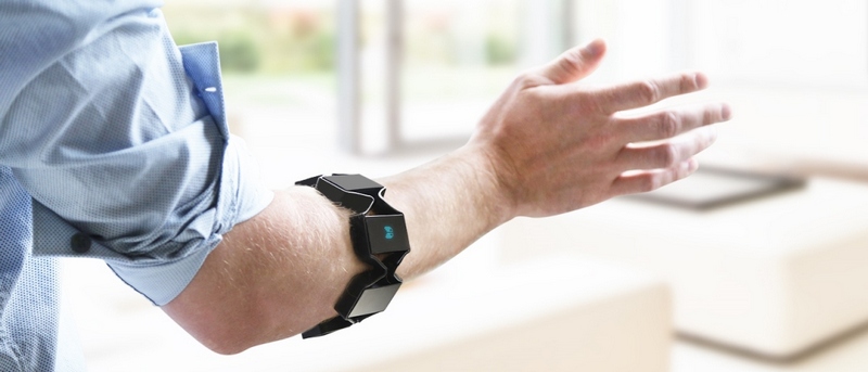 Myo - Bracelet for Hands-Free Control