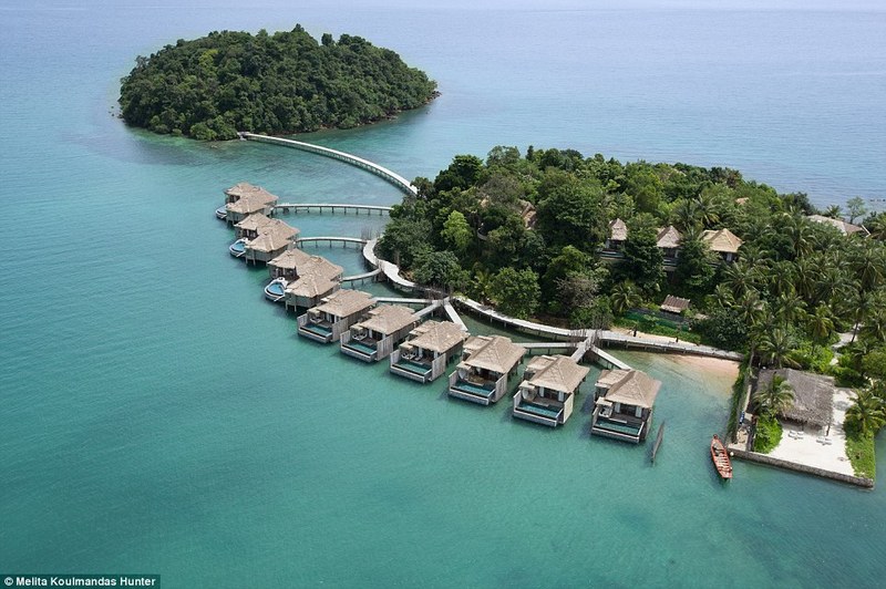 How to Build a High-Income Luxury Hotel for $15,000