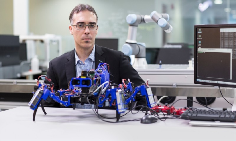 Spider Robots Utilized as Giant 3D Printer