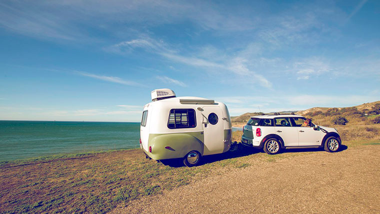 Convenient and Versatile Camper Trailer