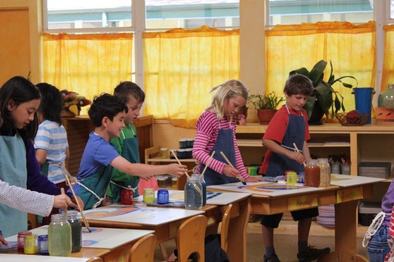School Without Computers: Innovation or Relic of the Past?
