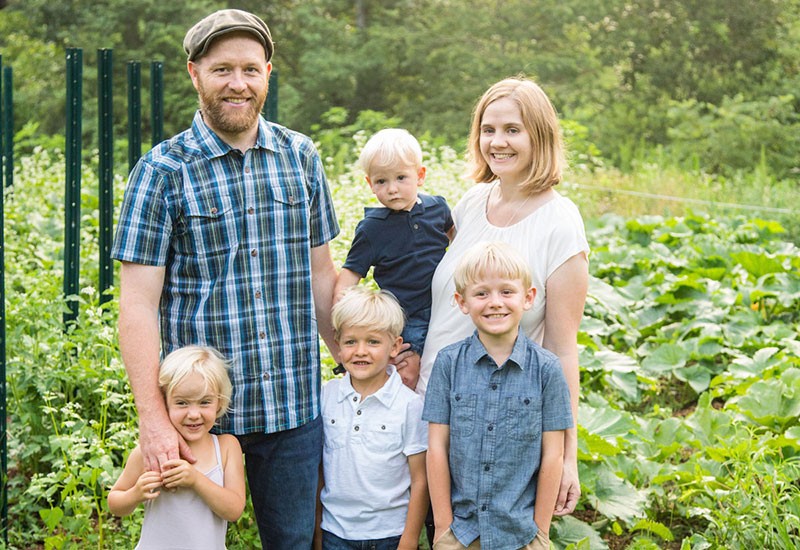 How to Feed a Family of 6 by Working Just 10 Hours a Week